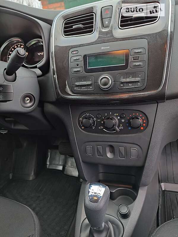 Седан Renault Logan 2021 в Харкові