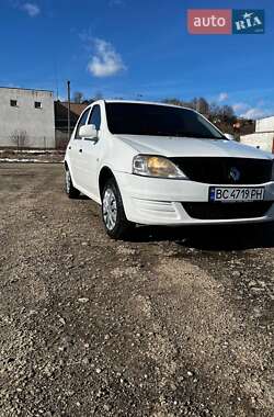 Седан Renault Logan 2012 в Турке