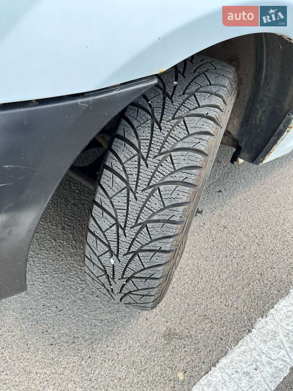 Седан Renault Logan 2011 в Запоріжжі