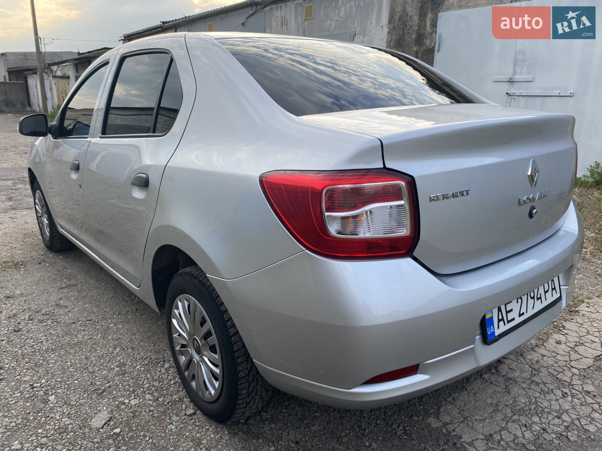 2016 Renault Logan - мініатюра 13