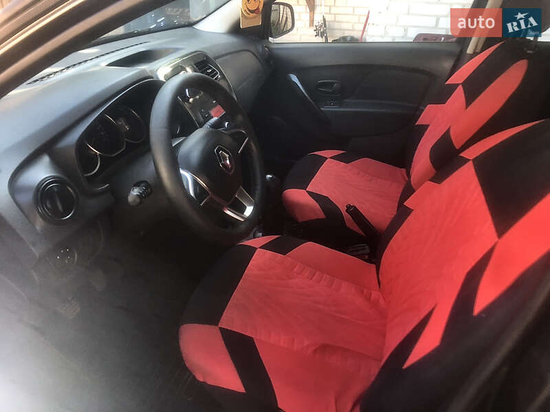 Седан Renault Logan 2019 в Сумах
