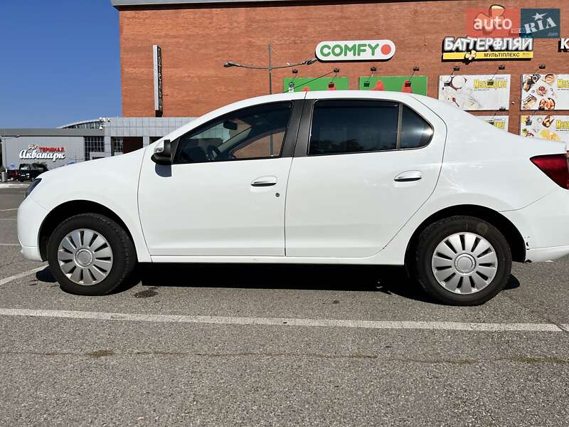 Седан Renault Logan 2013 в Броварах