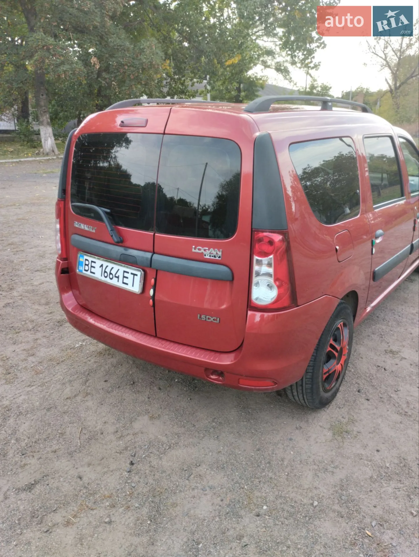 2011 Renault Logan - мініатюра 10