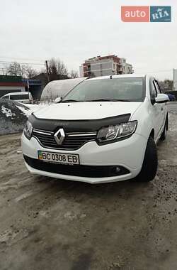 Седан Renault Logan 2013 в Львове