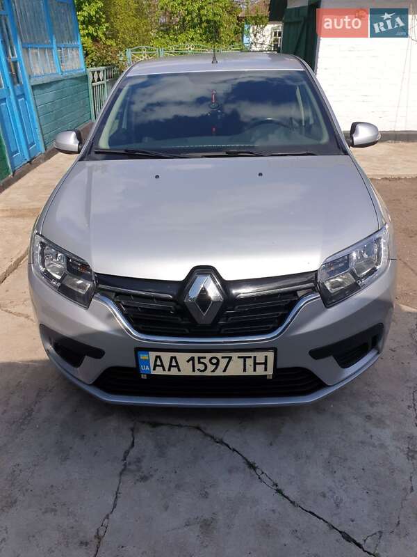 Renault Logan 2017