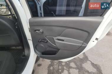 Седан Renault Logan 2020 в 