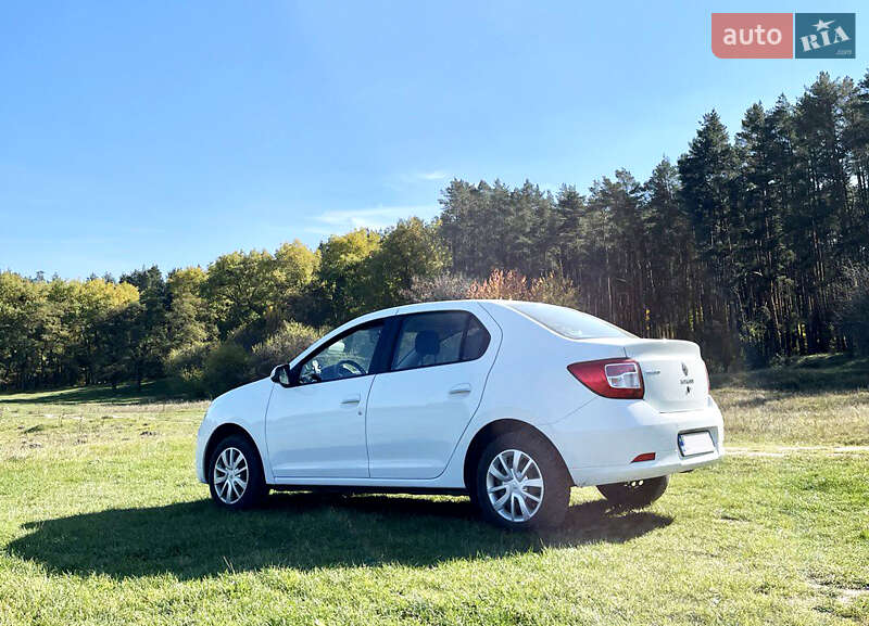 Седан Renault Logan 2015 в Харькове