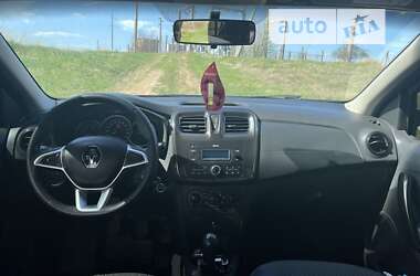 Седан Renault Logan 2018 в Диканьке
