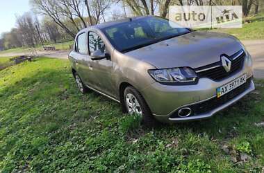 Седан Renault Logan 2015 в Лебедині