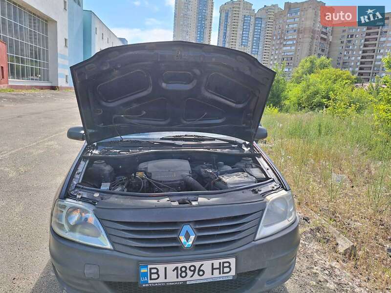 Седан Renault Logan 2011 в Киеве