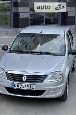 Седан Renault Logan 2010 в Києві