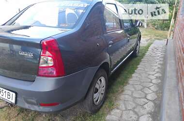 Седан Renault Logan 2012 в Смеле