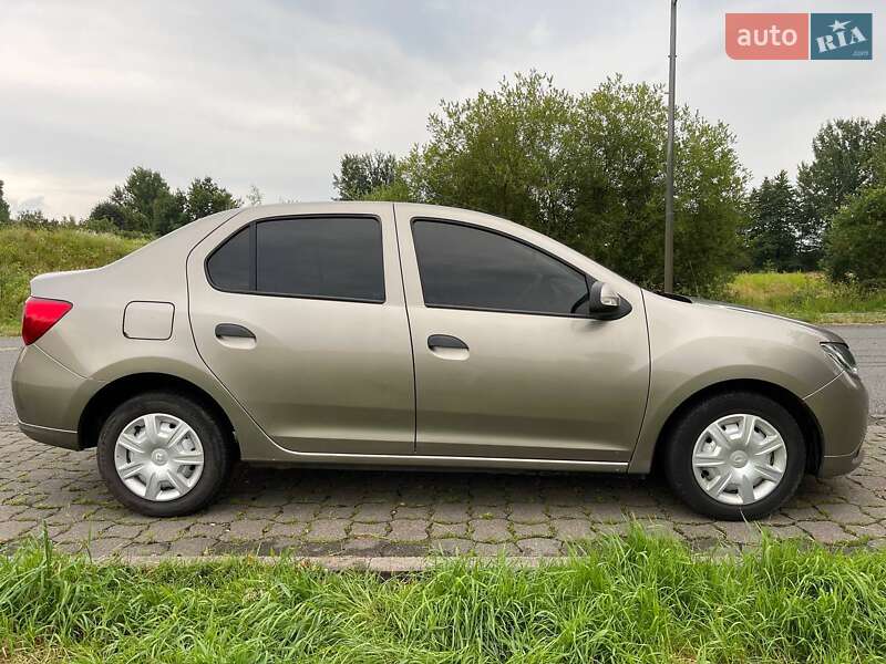Седан Renault Logan 2015 в Харькове