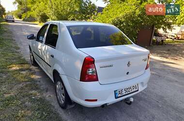 Седан Renault Logan 2012 в Дніпрі