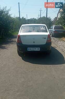 Седан Renault Logan 2012 в Гайсину