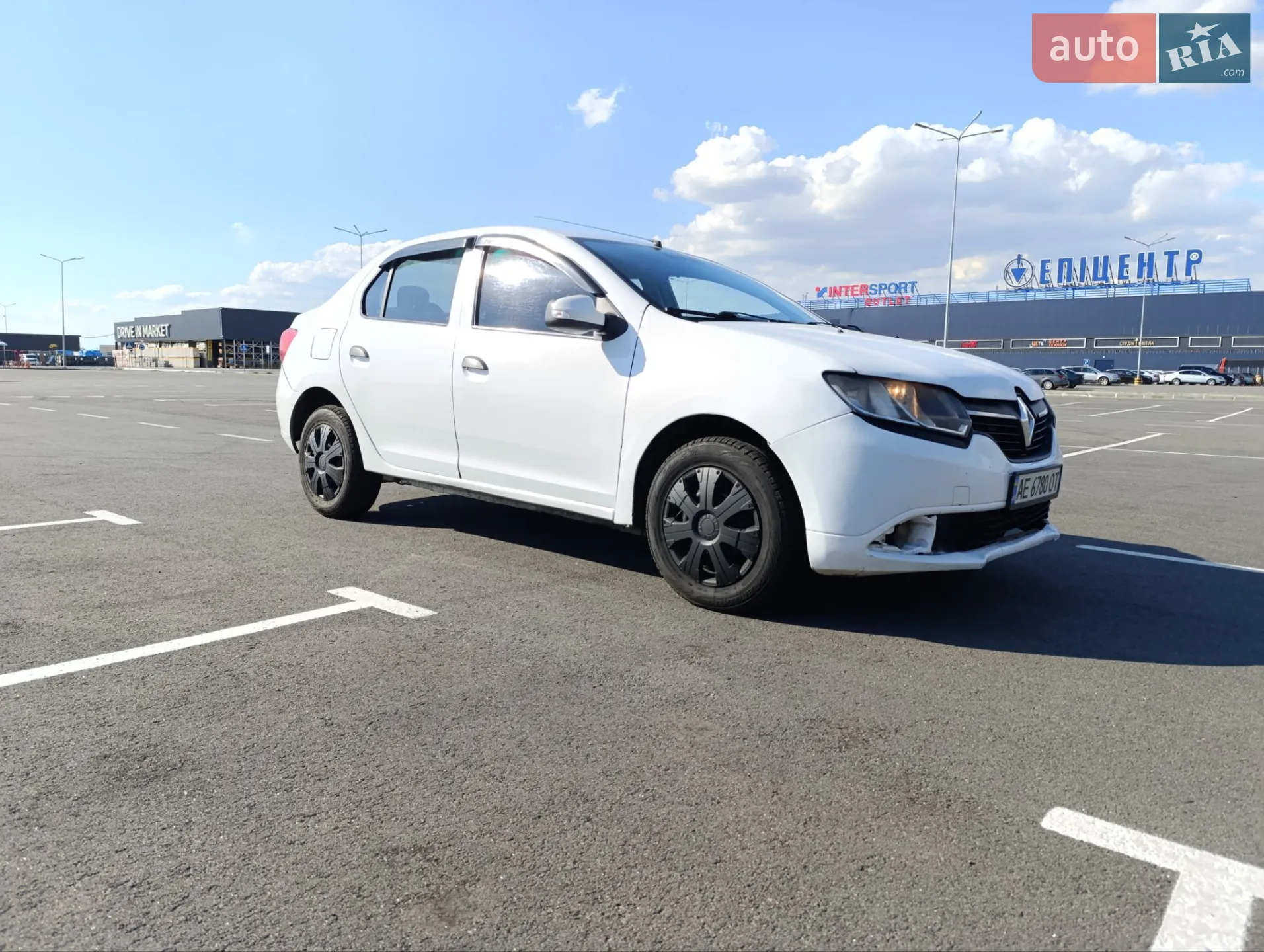 2013 Renault Logan - мініатюра 3