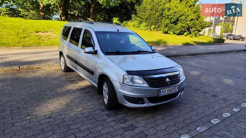 Универсал Renault Logan 2009 в Харькове