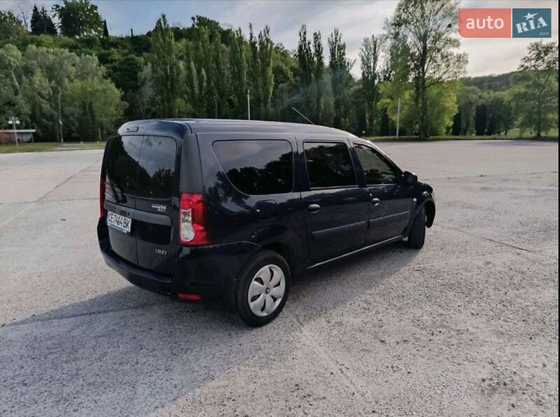 Универсал Renault Logan 2010 в Новоднестровске