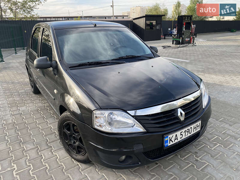 Седан Renault Logan 2011 в Киеве