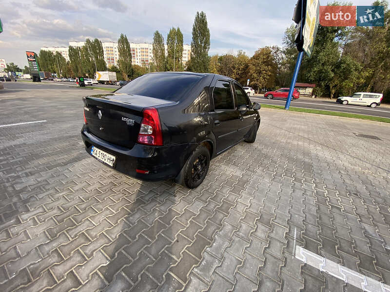 Седан Renault Logan 2011 в Киеве