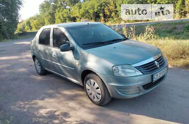 Седан Renault Logan 2010 в Мені