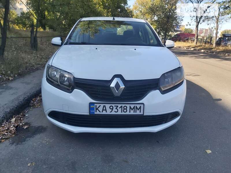Renault Logan 2016