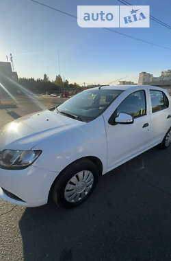 Седан Renault Logan 2013 в Харкові