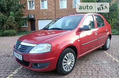 Седан Renault Logan 2012 в Киеве