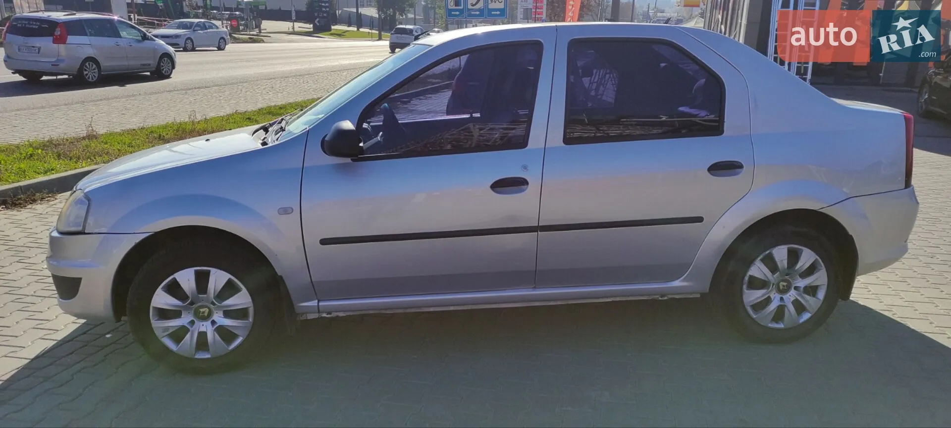2012 Renault Logan - мініатюра 8