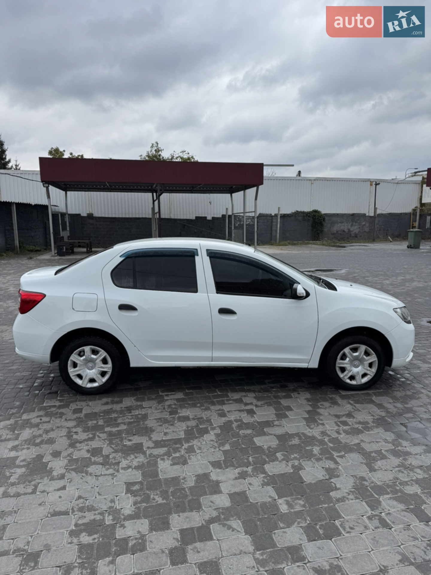 2013 Renault Logan - мініатюра 4