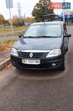 Седан Renault Logan 2010 в Полтаві