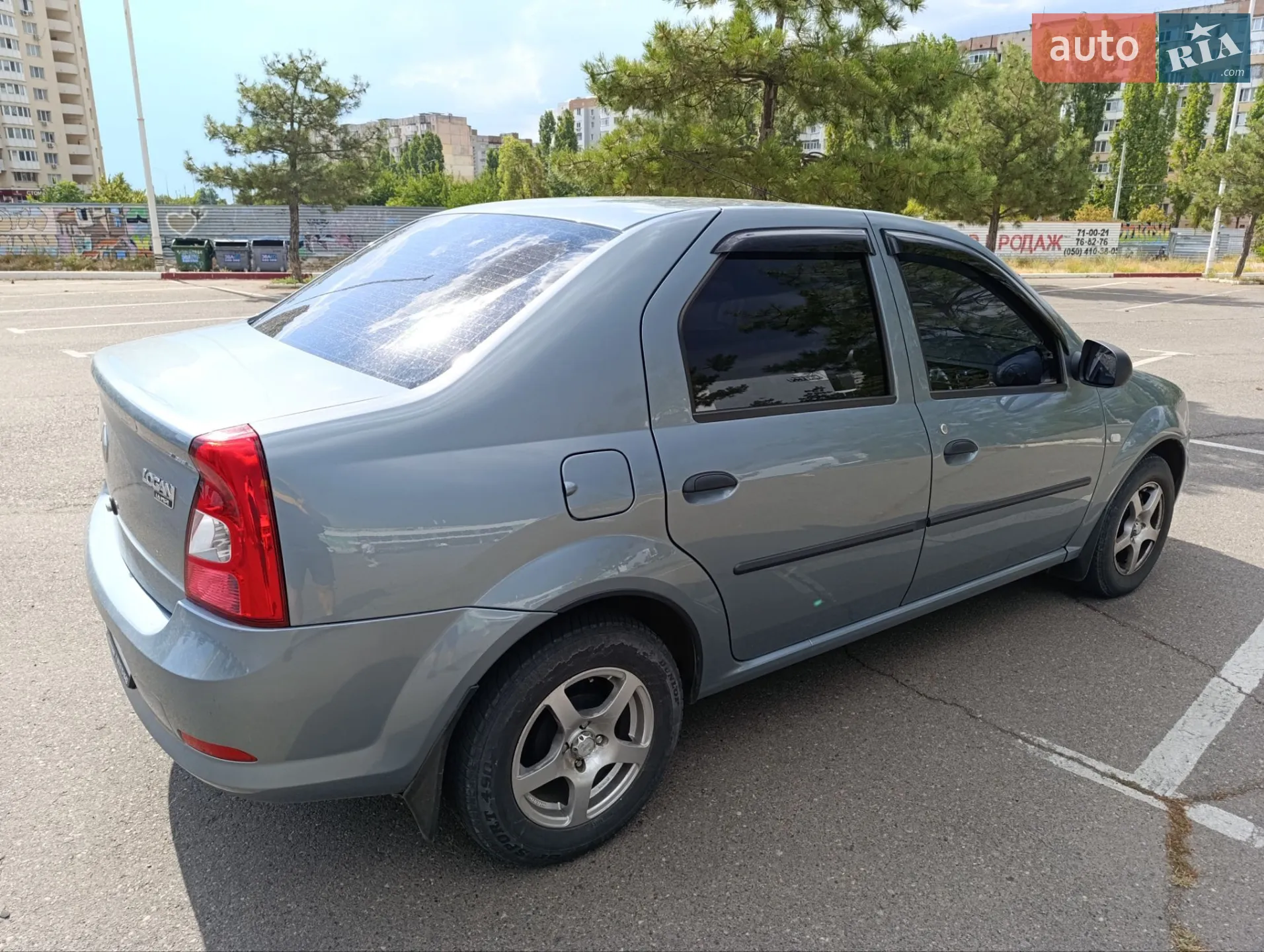 2011 Renault Logan - мініатюра 8