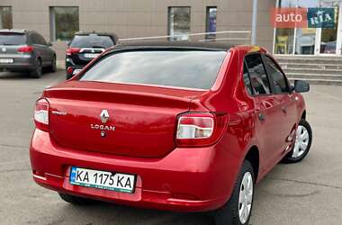 Седан Renault Logan 2016 в Киеве