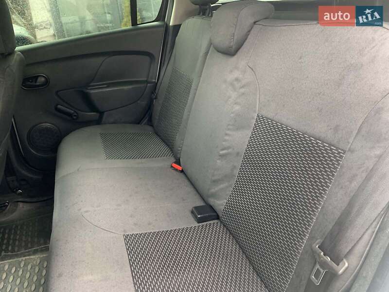 Универсал Renault Logan 2016 в Виннице