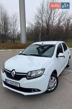 Седан Renault Logan 2014 в Запоріжжі