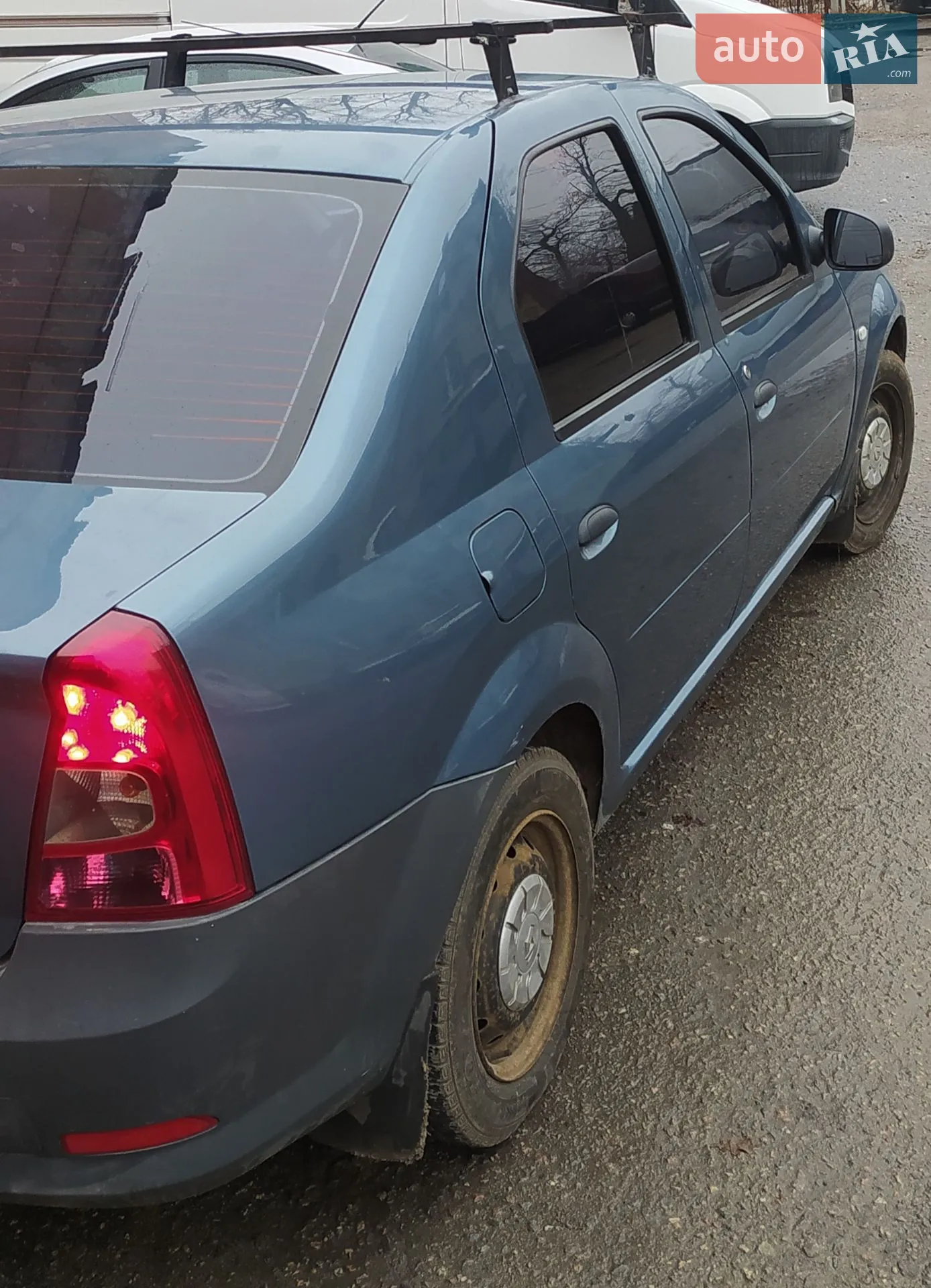 2011 Renault Logan - мініатюра 4