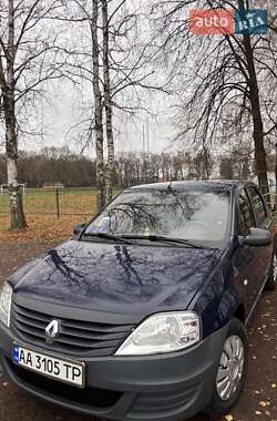 Седан Renault Logan 2010 в Мені