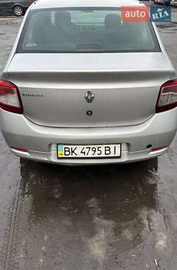 Седан Renault Logan 2013 в Рівному