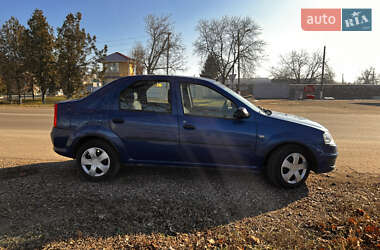 Седан Renault Logan 2009 в 