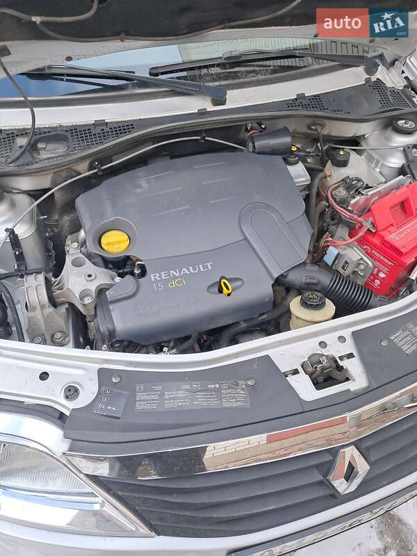 Универсал Renault Logan 2010 в Житомире