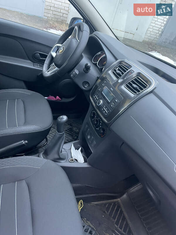 Седан Renault Logan 2021 в Киеве