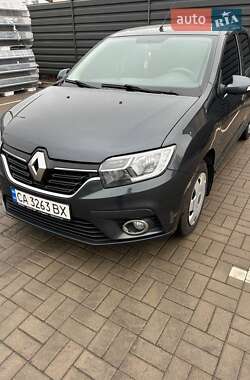 Седан Renault Logan 2017 в Черкасах