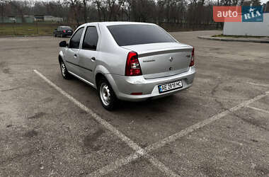 Седан Renault Logan 2012 в Днепре