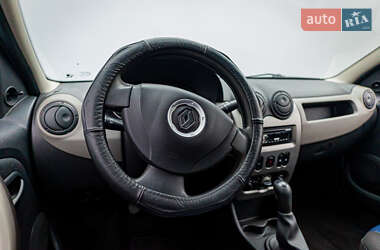 Седан Renault Logan 2010 в Киеве