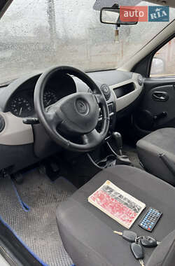 Седан Renault Logan 2011 в Запоріжжі