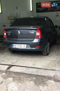 Седан Renault Logan 2012 в Днепре