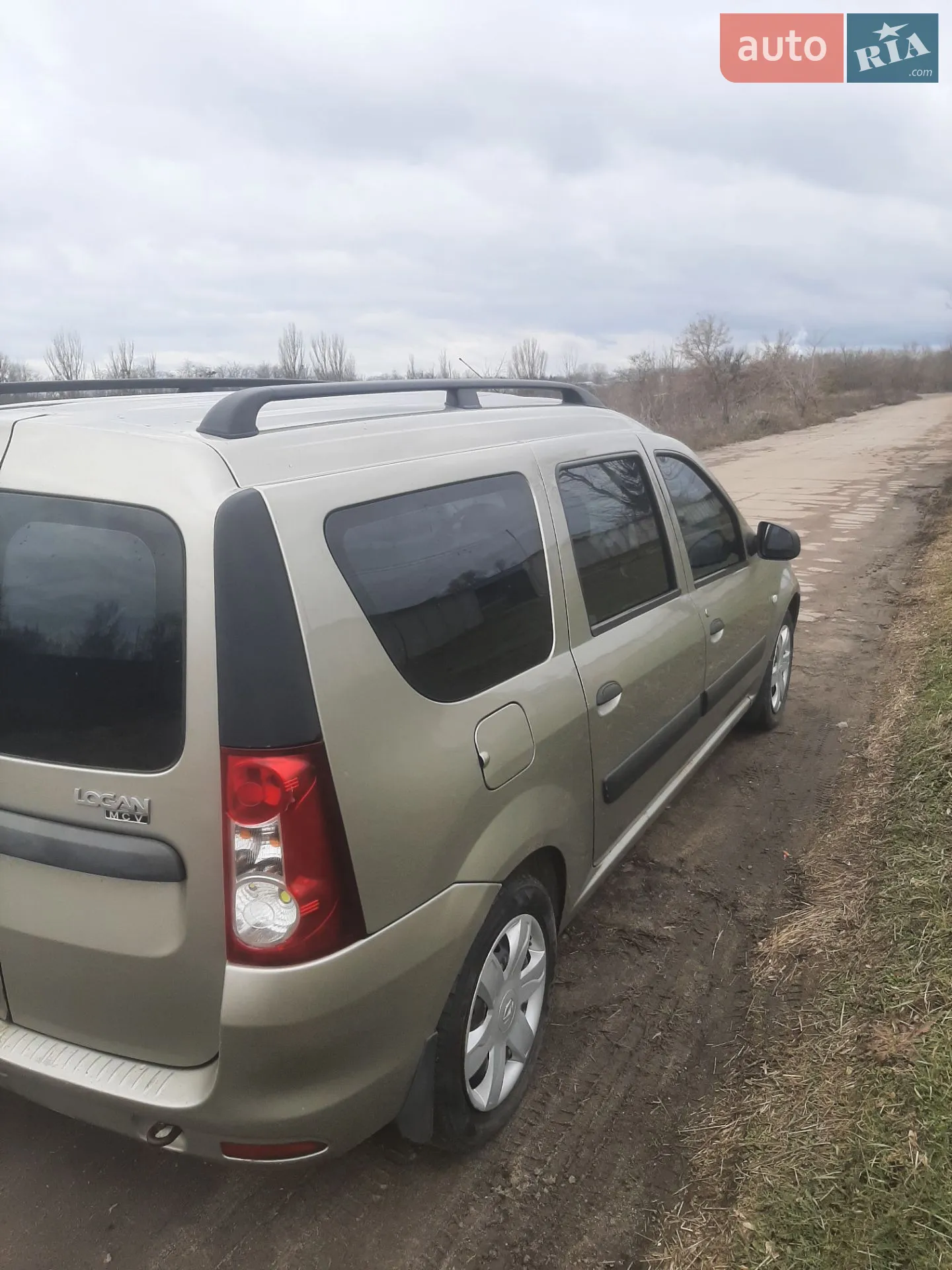 2010 Renault Logan - мініатюра 4