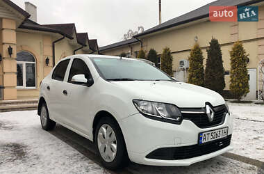 Седан Renault Logan 2013 в 
