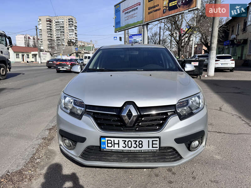 Renault Logan 2018