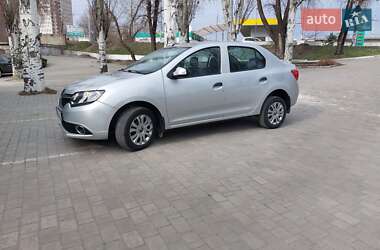 Седан Renault Logan 2013 в Днепре